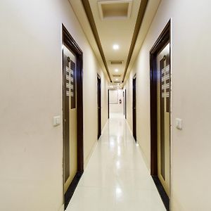 Collection O Hotel Guru Kripa